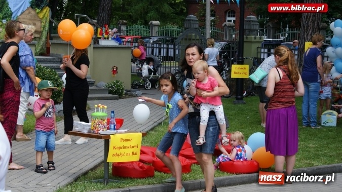 Zdjęcie w galerii na portalu naszraciborz.pl: Baśniowy Dzień Dziecka w bibliotece  wiadomości z regionu