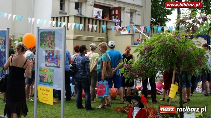 Zdjęcie w galerii na portalu naszraciborz.pl: Baśniowy Dzień Dziecka w bibliotece  wiadomości z regionu