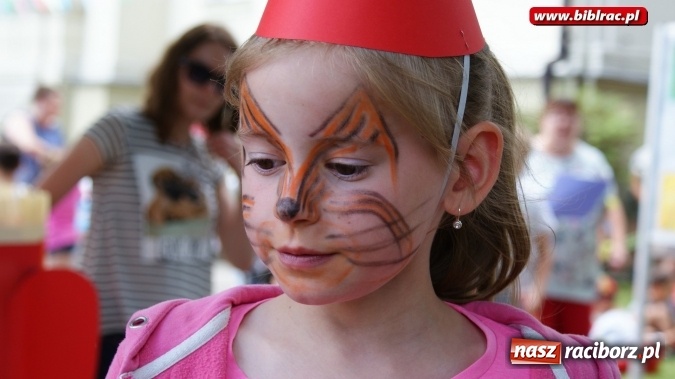 Zdjęcie w galerii na portalu naszraciborz.pl: Baśniowy Dzień Dziecka w bibliotece  wiadomości z regionu