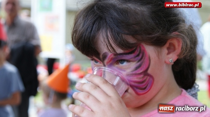 Zdjęcie w galerii na portalu naszraciborz.pl: Baśniowy Dzień Dziecka w bibliotece  wiadomości z regionu