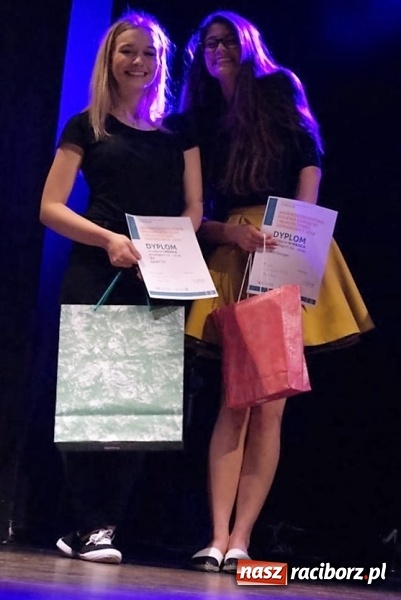 Zdjęcie w galerii na portalu naszraciborz.pl: Uzdolnieni wokaliści MDK-u z kolejnymi wyróżnieniami wiadomości z regionu