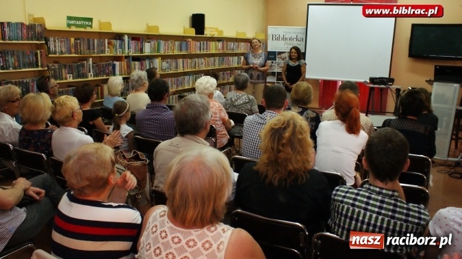 Zdjęcie w galerii na portalu naszraciborz.pl: Cecylia Kukuczka i Trio Appassionato, czyli Noc bibliotek w Raciborzu  wiadomości z regionu