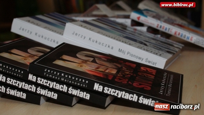 Zdjęcie w galerii na portalu naszraciborz.pl: Cecylia Kukuczka i Trio Appassionato, czyli Noc bibliotek w Raciborzu  wiadomości z regionu