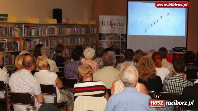 Zdjęcie w galerii na portalu naszraciborz.pl: Cecylia Kukuczka i Trio Appassionato, czyli Noc bibliotek w Raciborzu  wiadomości z regionu
