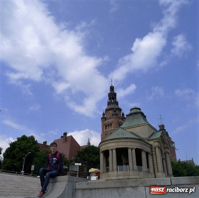 Zdjęcie w galerii na portalu naszraciborz.pl: Uczeń Gimnazjum nr 2 w finale IV Og&oacute;lnopolskiego Konkursu Transplantologicznego wiadomości z regionu