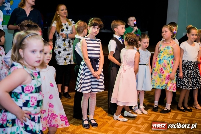 Zdjęcie w galerii na portalu naszraciborz.pl: Wiosenny Pląs w Młodzieżowym Domu Kultury wiadomości z regionu