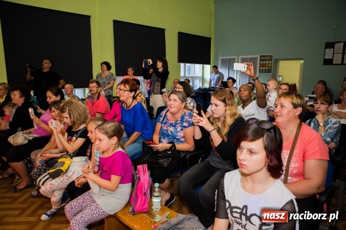 Zdjęcie w galerii na portalu naszraciborz.pl: Wiosenny Pląs w Młodzieżowym Domu Kultury wiadomości z regionu