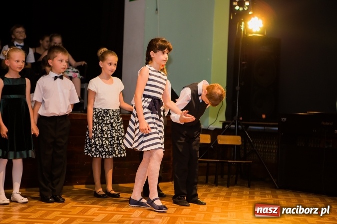 Zdjęcie w galerii na portalu naszraciborz.pl: Wiosenny Pląs w Młodzieżowym Domu Kultury wiadomości z regionu