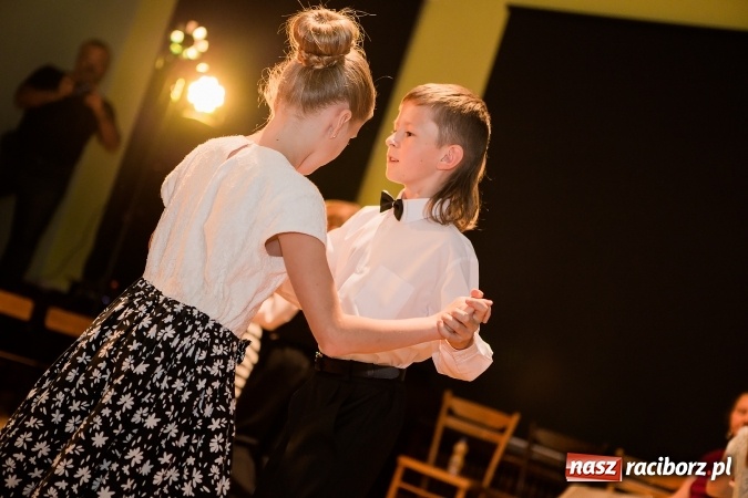 Zdjęcie w galerii na portalu naszraciborz.pl: Wiosenny Pląs w Młodzieżowym Domu Kultury wiadomości z regionu