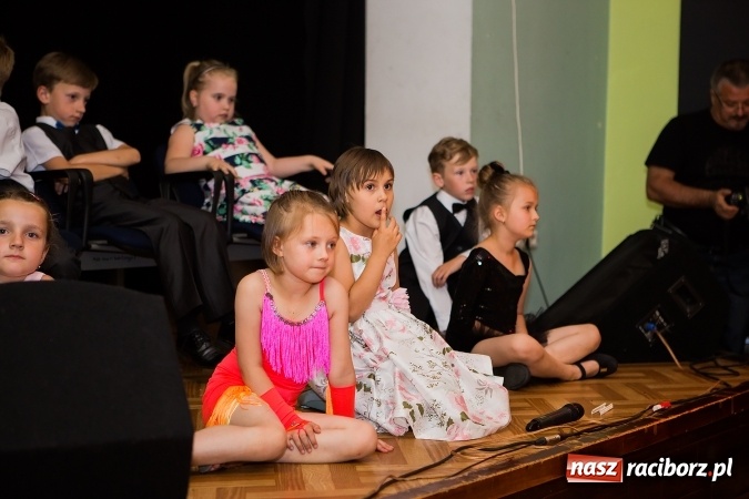 Zdjęcie w galerii na portalu naszraciborz.pl: Wiosenny Pląs w Młodzieżowym Domu Kultury wiadomości z regionu