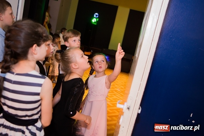 Zdjęcie w galerii na portalu naszraciborz.pl: Wiosenny Pląs w Młodzieżowym Domu Kultury wiadomości z regionu