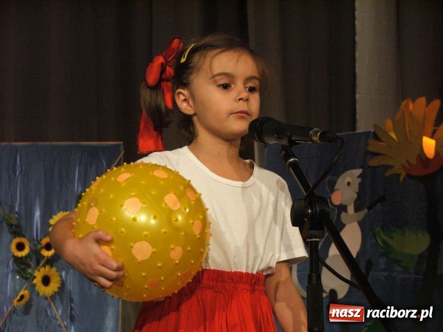 Zdjęcie w galerii na portalu naszraciborz.pl: Przedszkolaki zrobiły furorę! wiadomości z regionu