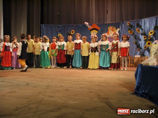 Zdjęcie w galerii na portalu naszraciborz.pl: Przedszkolaki zrobiły furorę! wiadomości z regionu