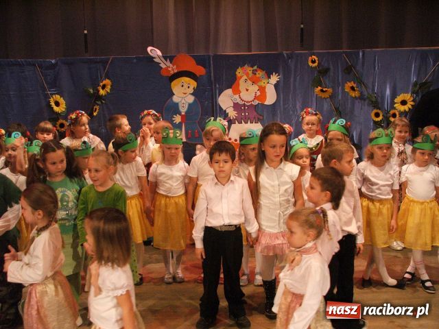 Zdjęcie w galerii na portalu naszraciborz.pl: Przedszkolaki zrobiły furorę! wiadomości z regionu
