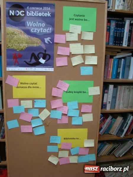 Zdjęcie w galerii na portalu naszraciborz.pl: Gimnazjaliści z Nędzy noc spędzili w... bibliotece  wiadomości z regionu