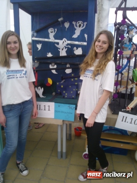 Zdjęcie w galerii na portalu naszraciborz.pl: Teleskop za dom strachów, czyli sukces uczniów G2 wiadomości z regionu