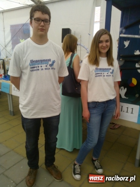 Zdjęcie w galerii na portalu naszraciborz.pl: Teleskop za dom strachów, czyli sukces uczniów G2 wiadomości z regionu