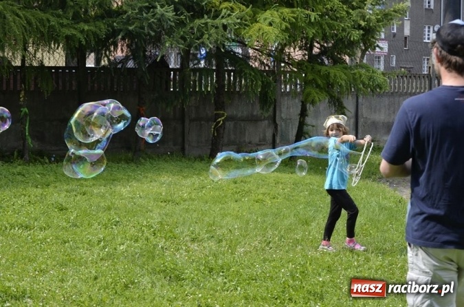 Zdjęcie w galerii na portalu naszraciborz.pl: Prezentacje grup artystycznych i zajęciowych w RCK  wiadomości z regionu