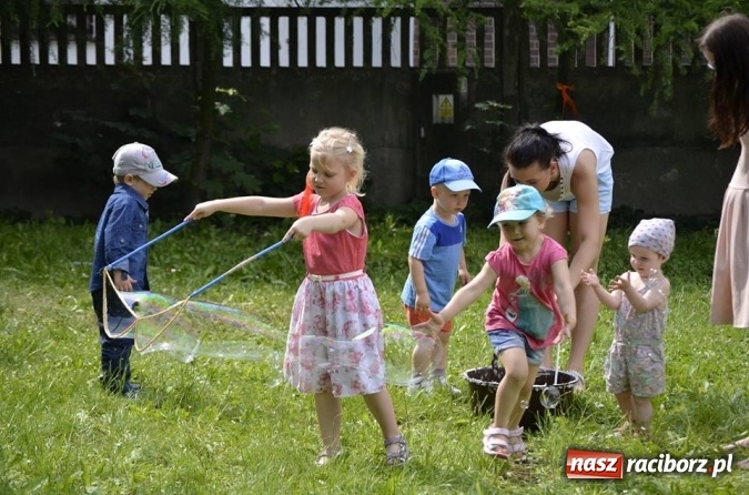 Zdjęcie w galerii na portalu naszraciborz.pl: Prezentacje grup artystycznych i zajęciowych w RCK  wiadomości z regionu