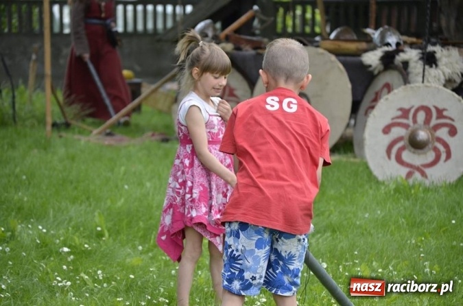 Zdjęcie w galerii na portalu naszraciborz.pl: Prezentacje grup artystycznych i zajęciowych w RCK  wiadomości z regionu