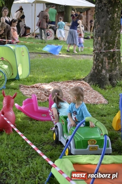 Zdjęcie w galerii na portalu naszraciborz.pl: Prezentacje grup artystycznych i zajęciowych w RCK  wiadomości z regionu