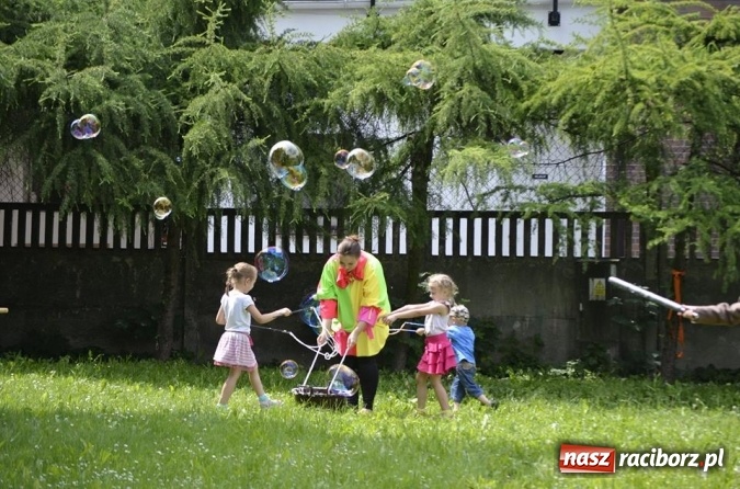 Zdjęcie w galerii na portalu naszraciborz.pl: Prezentacje grup artystycznych i zajęciowych w RCK  wiadomości z regionu