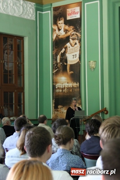 Zdjęcie w galerii na portalu naszraciborz.pl: Problemy architektoniczne i przestrzenne miasta linearnego. Seminarium w PWSZ wiadomości z regionu