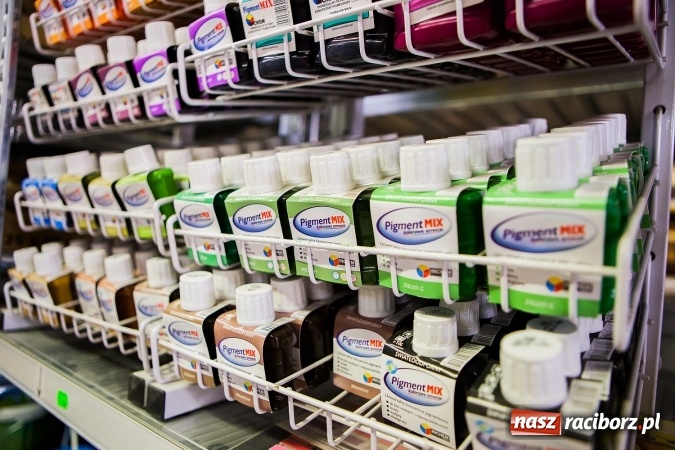 Zdjęcie w galerii na portalu naszraciborz.pl: Klej do płytek Atlas Geoflex w opakowaniu foliowym już do kupienia w Dombod-bis wiadomości z regionu