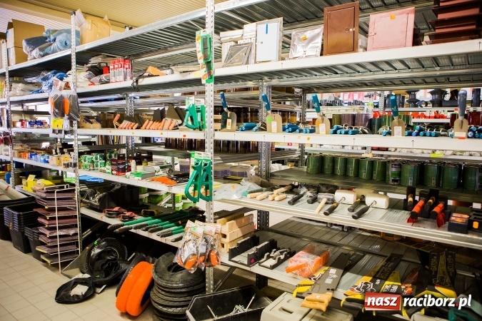 Zdjęcie w galerii na portalu naszraciborz.pl: Klej do płytek Atlas Geoflex w opakowaniu foliowym już do kupienia w Dombod-bis wiadomości z regionu