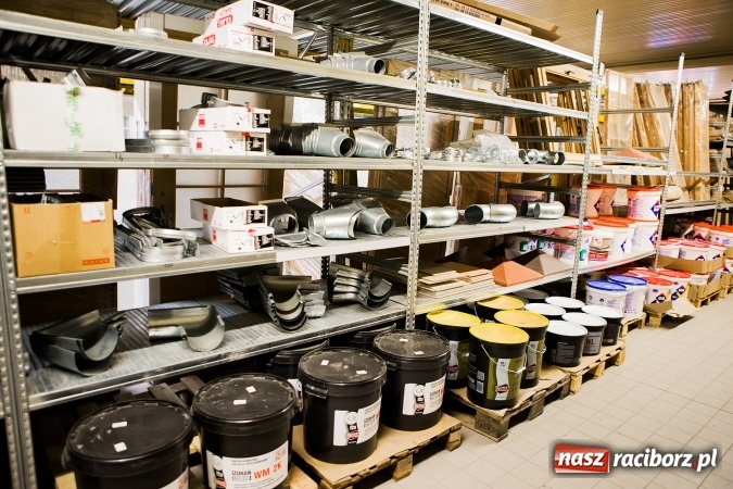 Zdjęcie w galerii na portalu naszraciborz.pl: Klej do płytek Atlas Geoflex w opakowaniu foliowym już do kupienia w Dombod-bis wiadomości z regionu