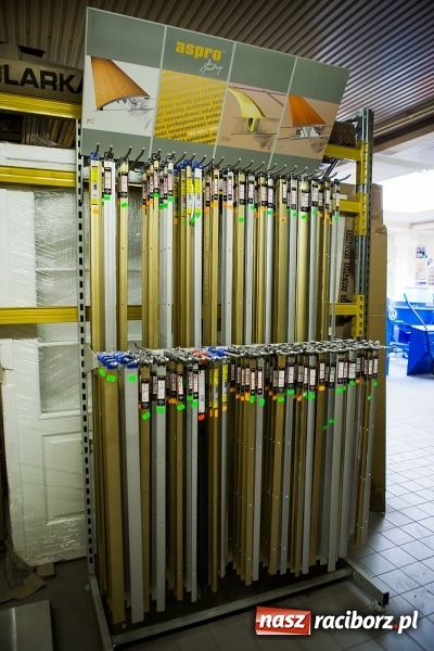 Zdjęcie w galerii na portalu naszraciborz.pl: Klej do płytek Atlas Geoflex w opakowaniu foliowym już do kupienia w Dombod-bis wiadomości z regionu