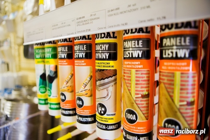 Zdjęcie w galerii na portalu naszraciborz.pl: Klej do płytek Atlas Geoflex w opakowaniu foliowym już do kupienia w Dombod-bis wiadomości z regionu