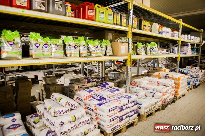 Zdjęcie w galerii na portalu naszraciborz.pl: Klej do płytek Atlas Geoflex w opakowaniu foliowym już do kupienia w Dombod-bis wiadomości z regionu