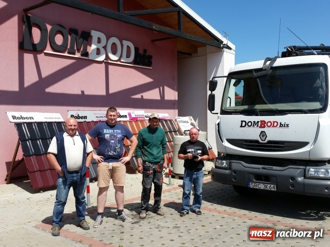 Zdjęcie w galerii na portalu naszraciborz.pl: Klej do płytek Atlas Geoflex w opakowaniu foliowym już do kupienia w Dombod-bis wiadomości z regionu