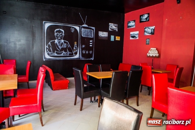 Zdjęcie w galerii na portalu naszraciborz.pl: Śledź i wódka od piątku będą miały swoje Ministerstwo w Raciborzu! wiadomości z regionu