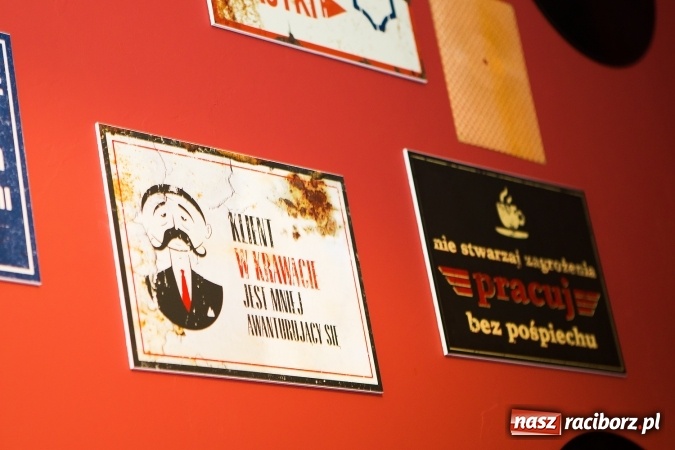 Zdjęcie w galerii na portalu naszraciborz.pl: Śledź i wódka od piątku będą miały swoje Ministerstwo w Raciborzu! wiadomości z regionu