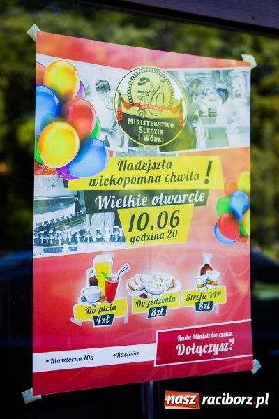 Zdjęcie w galerii na portalu naszraciborz.pl: Śledź i wódka od piątku będą miały swoje Ministerstwo w Raciborzu! wiadomości z regionu