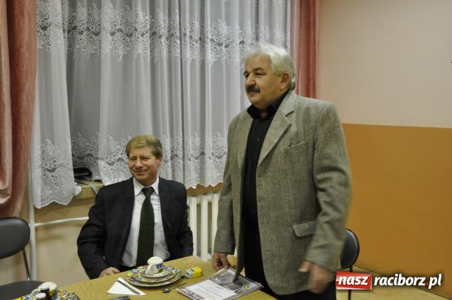 Zdjęcie w galerii na portalu naszraciborz.pl: Najsilniejsza sekcja rozdała puchary wiadomości z regionu