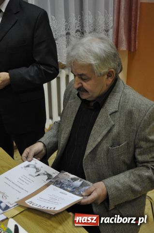 Zdjęcie w galerii na portalu naszraciborz.pl: Najsilniejsza sekcja rozdała puchary wiadomości z regionu