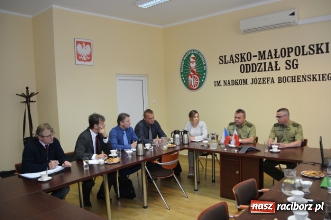 Zdjęcie w galerii na portalu naszraciborz.pl: Polsko-czeskie spotkanie poświęcone tymczasowemu przywróceniu kontroli granicznej  wiadomości z regionu
