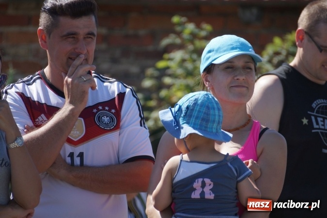 Zdjęcie w galerii na portalu naszraciborz.pl: Święto miłości na pikniku w Babicach  wiadomości z regionu