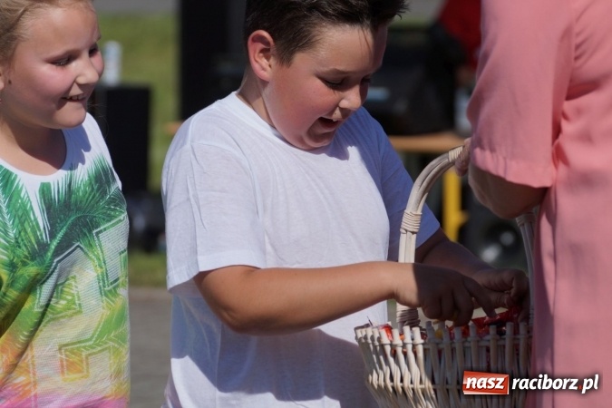 Zdjęcie w galerii na portalu naszraciborz.pl: Święto miłości na pikniku w Babicach  wiadomości z regionu