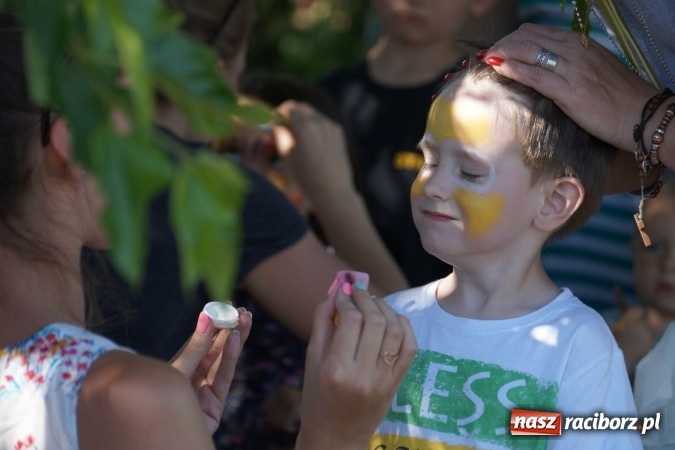 Zdjęcie w galerii na portalu naszraciborz.pl: Święto miłości na pikniku w Babicach  wiadomości z regionu