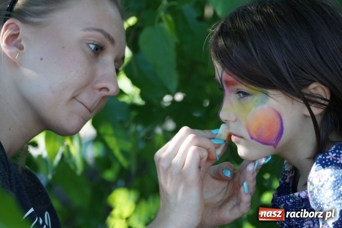 Zdjęcie w galerii na portalu naszraciborz.pl: Święto miłości na pikniku w Babicach  wiadomości z regionu