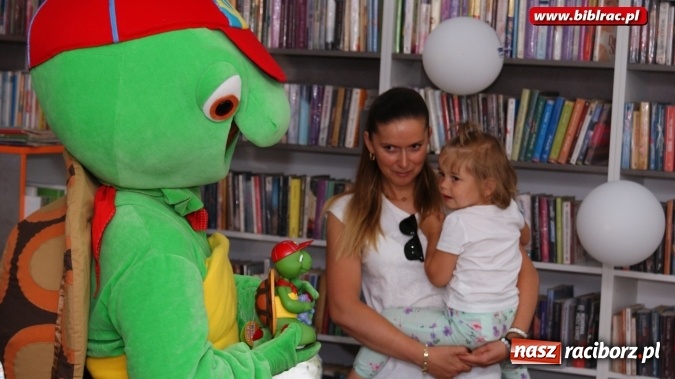 Zdjęcie w galerii na portalu naszraciborz.pl: Dzień Dziecka z Franklinem w bibliotece przy Bielskiej 12  wiadomości z regionu