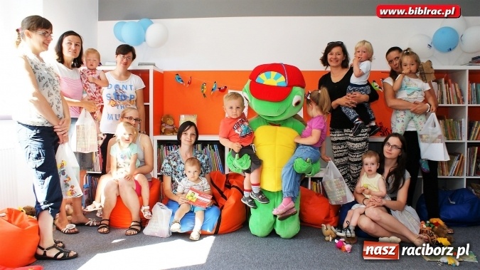 Zdjęcie w galerii na portalu naszraciborz.pl: Dzień Dziecka z Franklinem w bibliotece przy Bielskiej 12  wiadomości z regionu