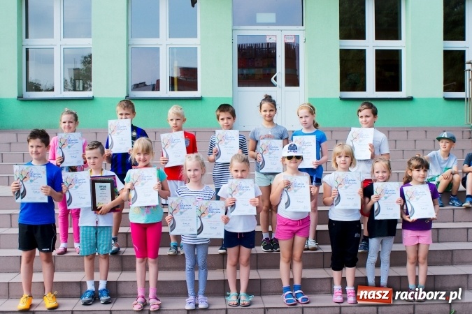 Zdjęcie w galerii na portalu naszraciborz.pl: W Szkole Podstawowej nr 13 świętowali Dzień Sportu wiadomości z regionu