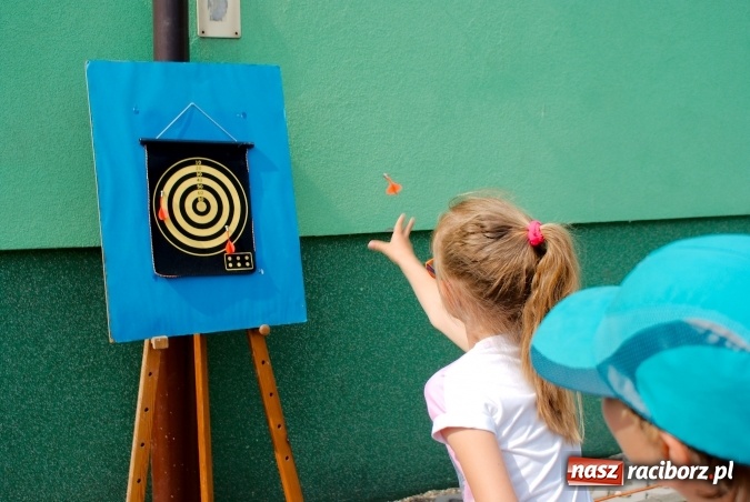 Zdjęcie w galerii na portalu naszraciborz.pl: W Szkole Podstawowej nr 13 świętowali Dzień Sportu wiadomości z regionu