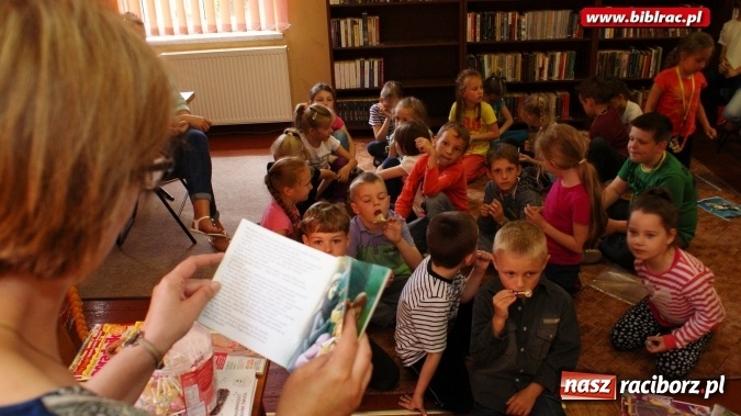 Zdjęcie w galerii na portalu naszraciborz.pl: XV Ogólnopolski Tydzień Czytania Dzieciom w raciborskiej bibliotece wiadomości z regionu