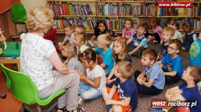 Zdjęcie w galerii na portalu naszraciborz.pl: XV Ogólnopolski Tydzień Czytania Dzieciom w raciborskiej bibliotece wiadomości z regionu